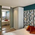 27@rialto Apartment *